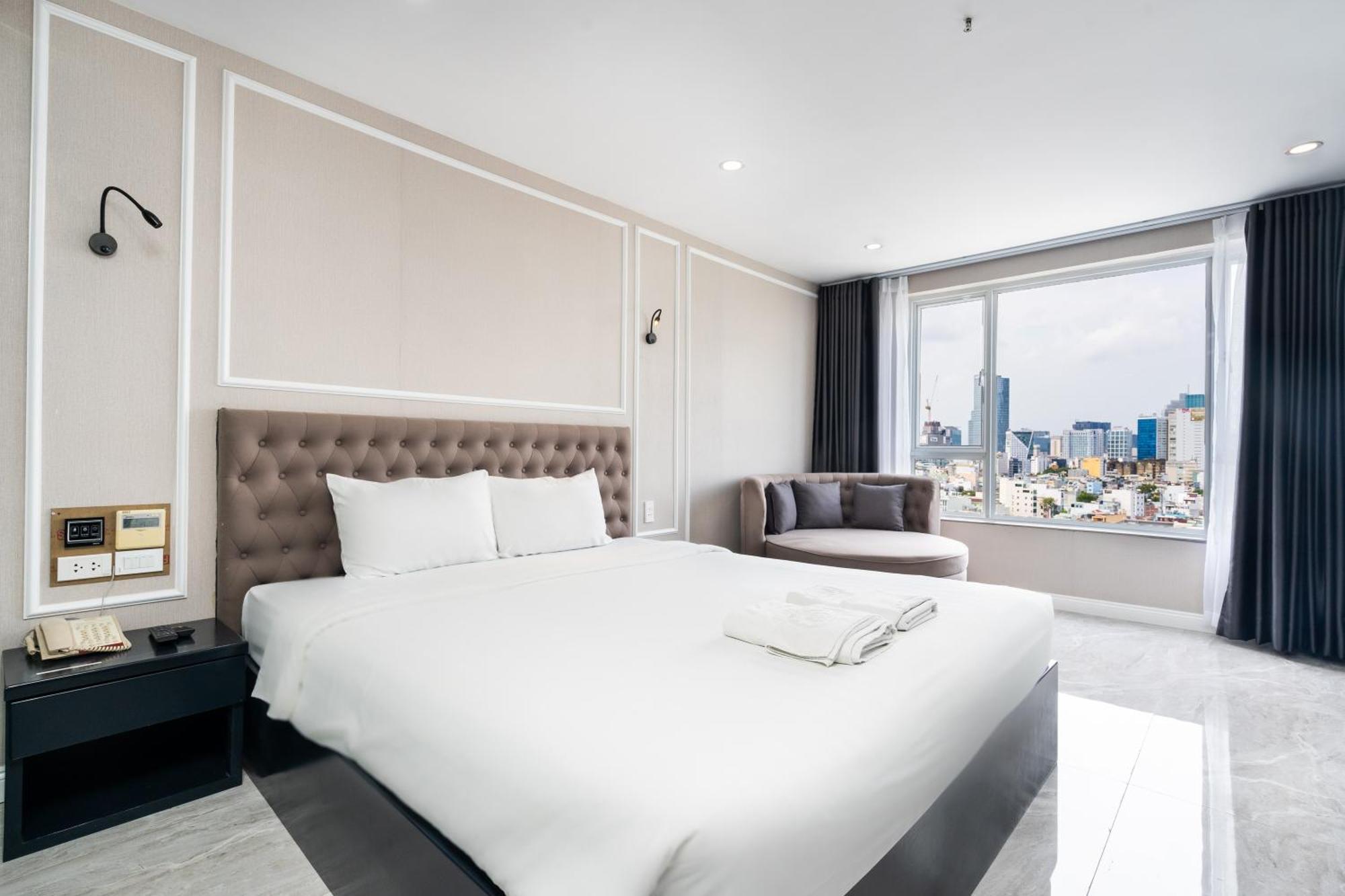 Huazhu Hotel Хошимин Экстерьер фото